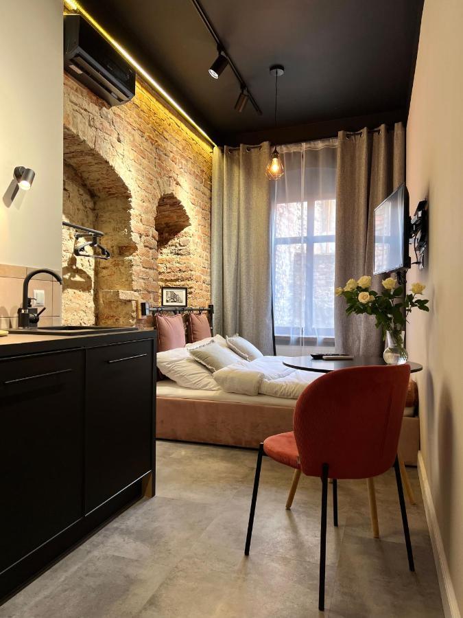 Pudrowy Apartament Old Town Design Torun Exterior foto